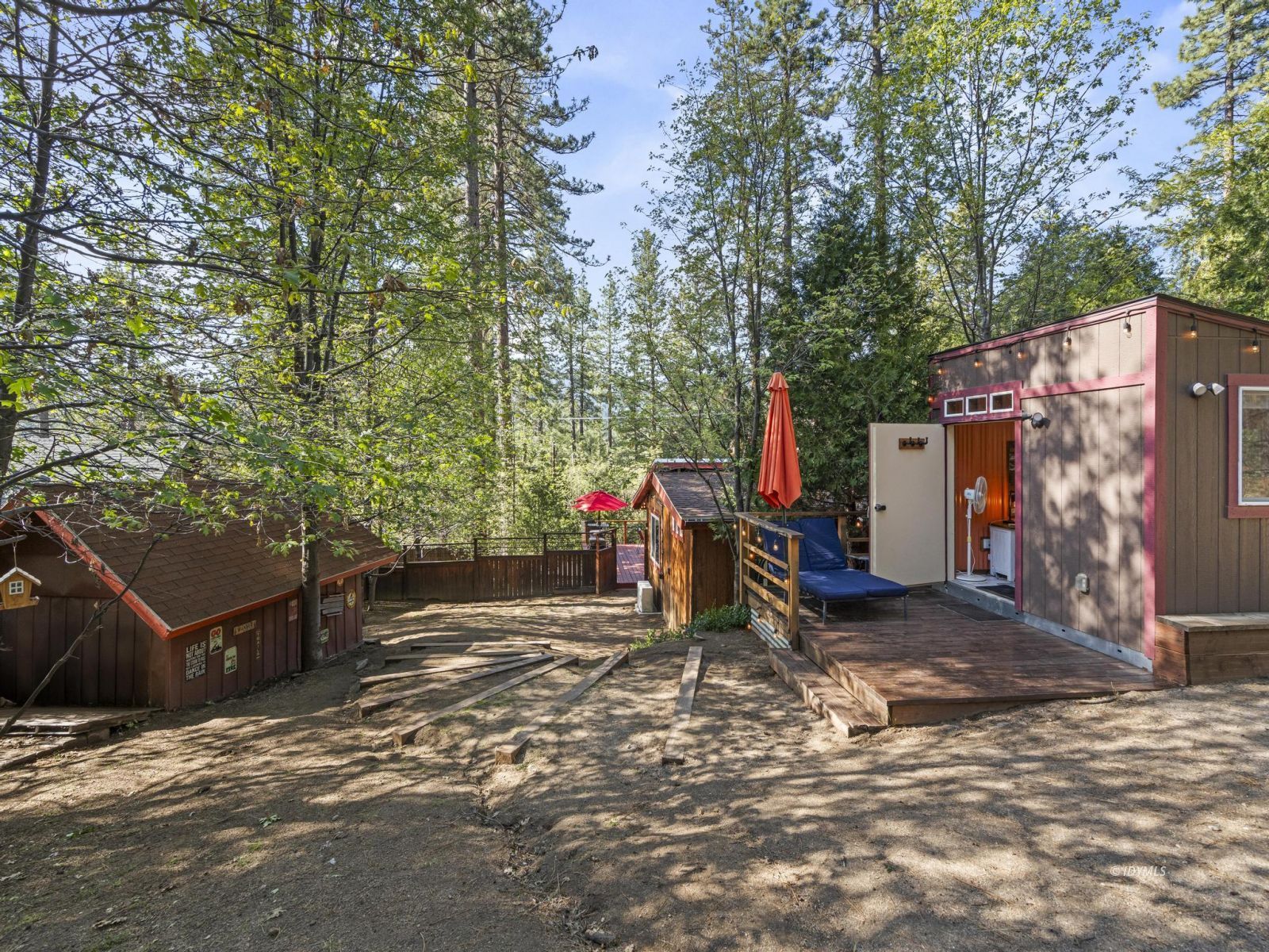 53325 Marian View Dr