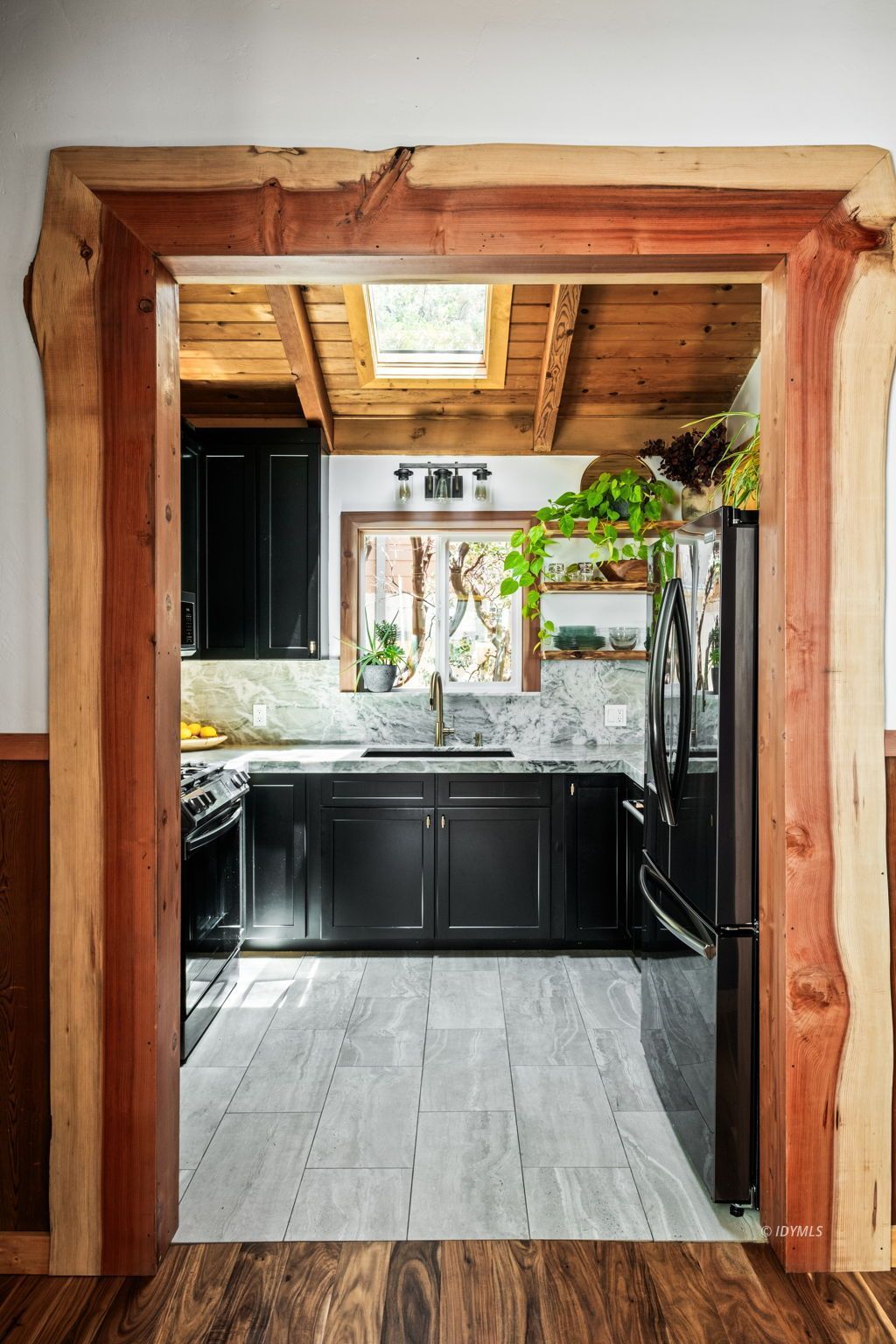 24750 Marion Ridge