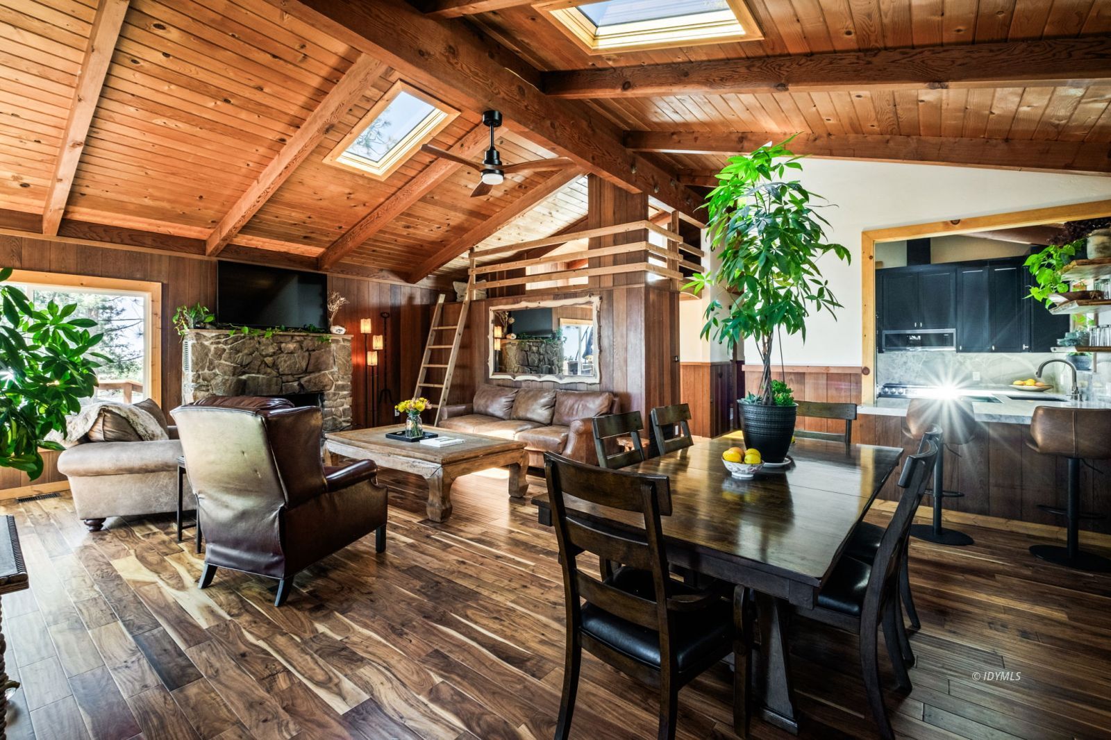 24750 Marion Ridge