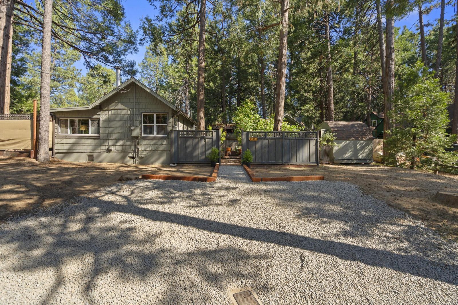 53555 Marian View Dr