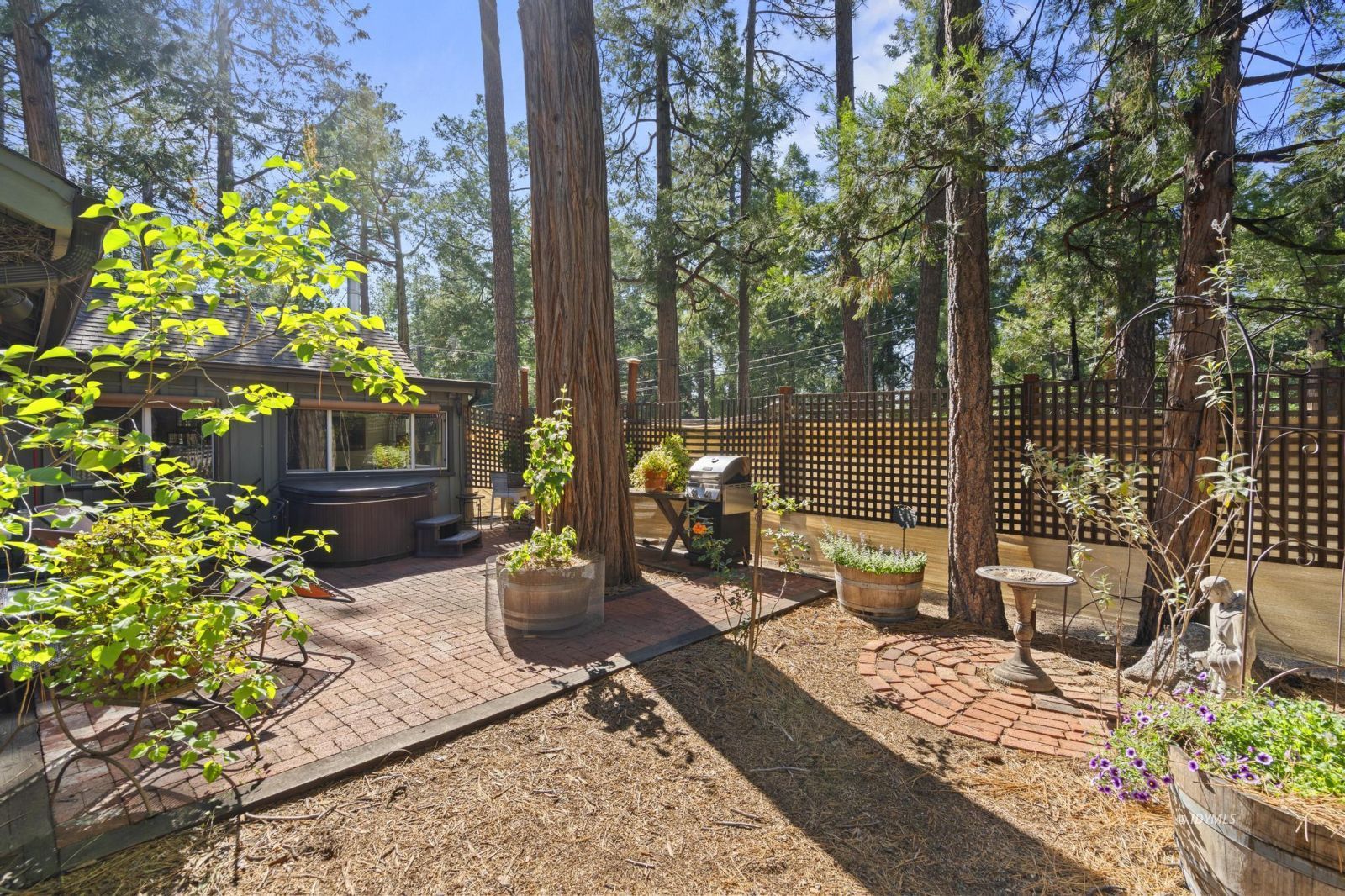 53555 Marian View Dr