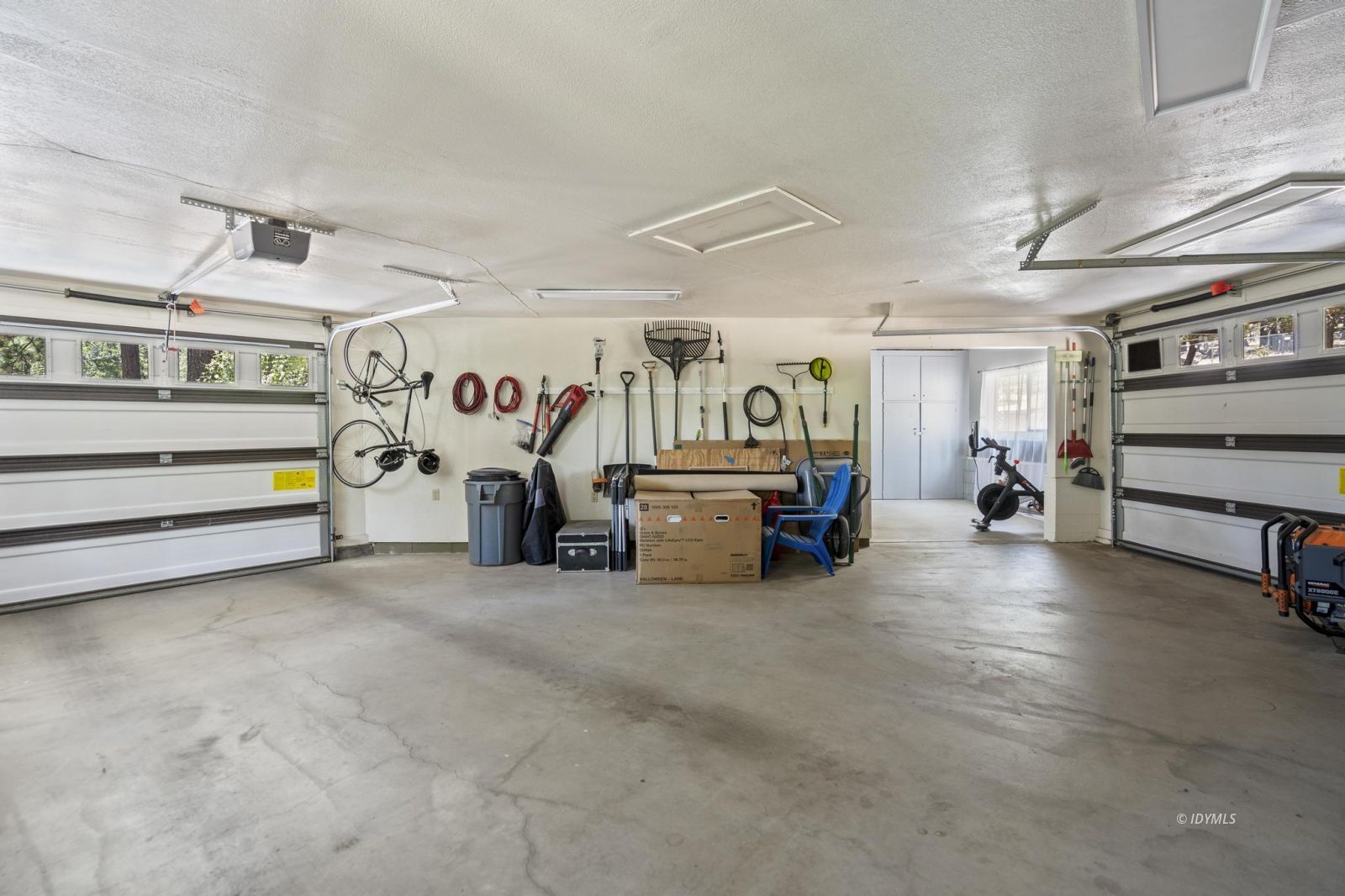 25226 Rim Rock Rd