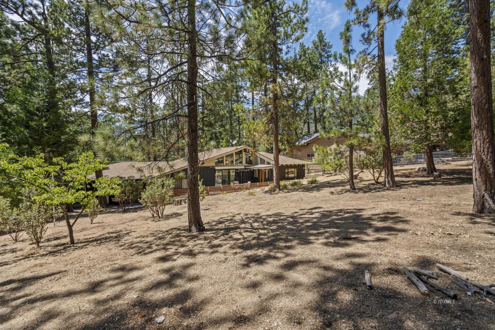 25226 Rim Rock Rd