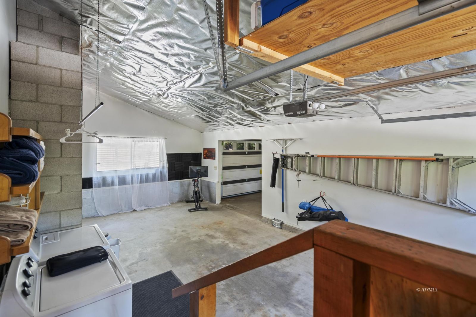 25226 Rim Rock Rd