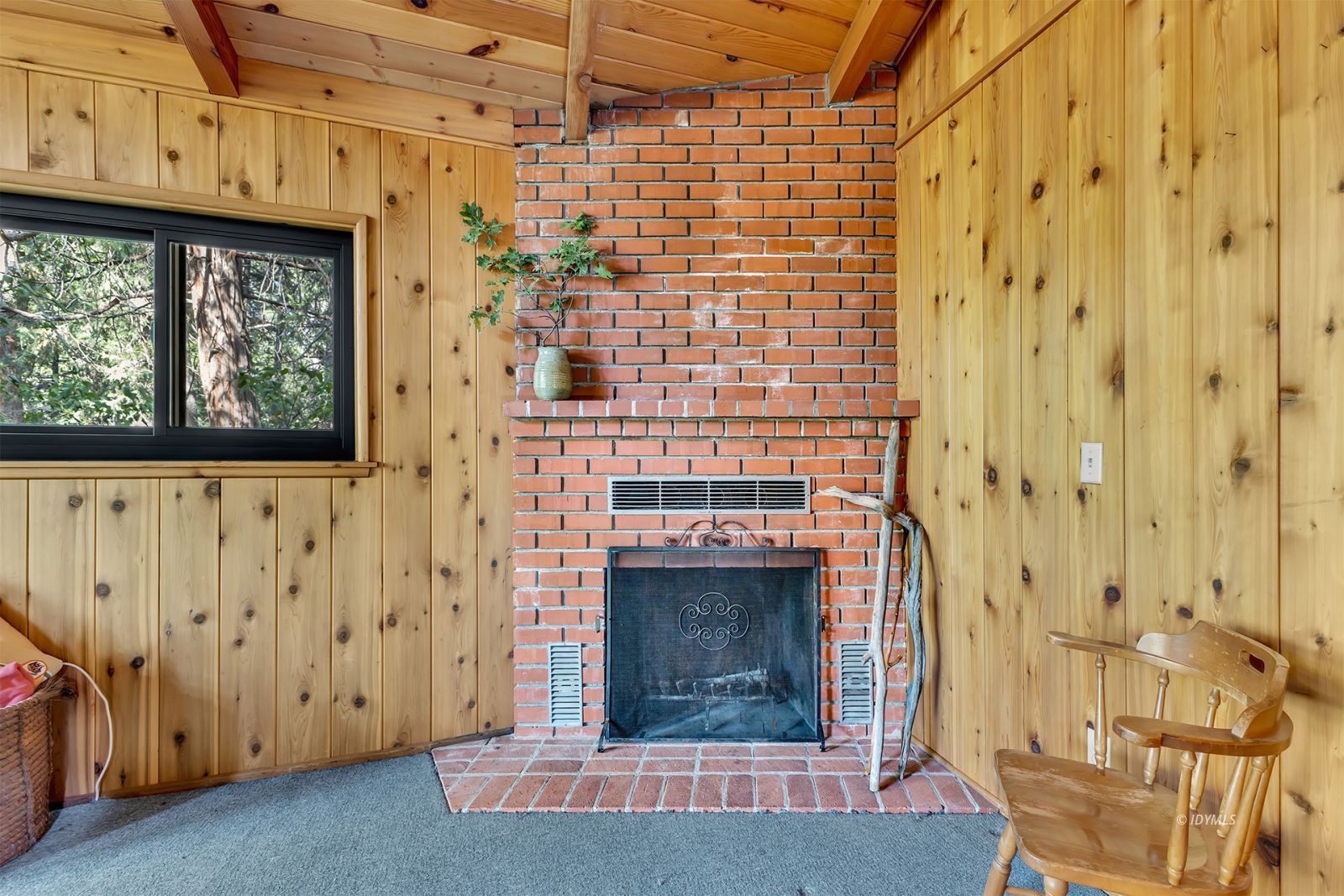 52600 Idyllmont Rd