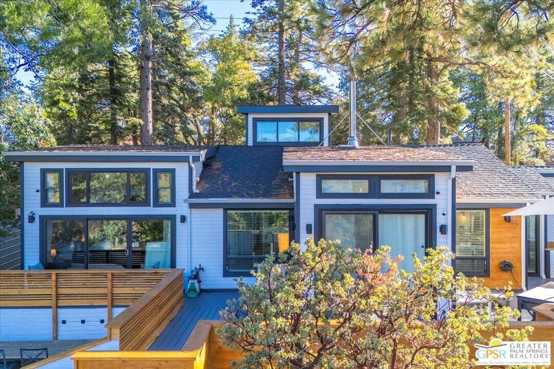 53065 Cedar Crest Dr