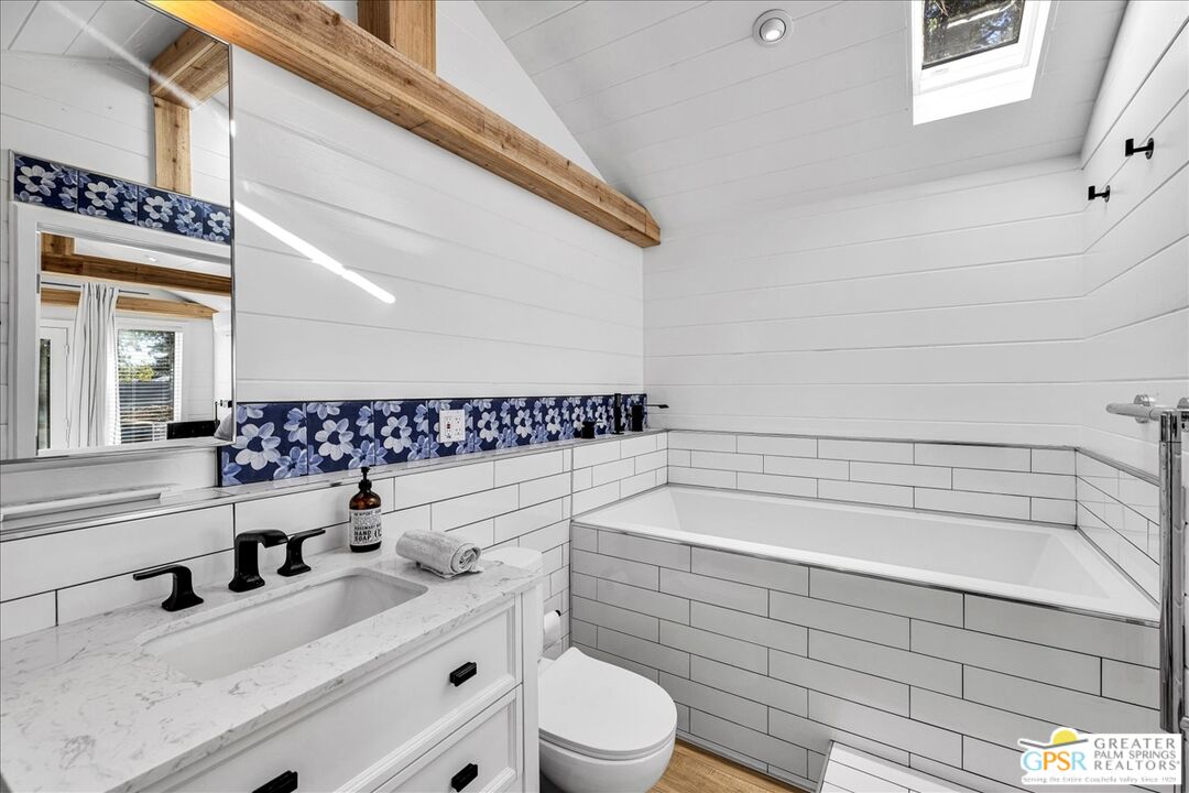 53065 Cedar Crest Dr