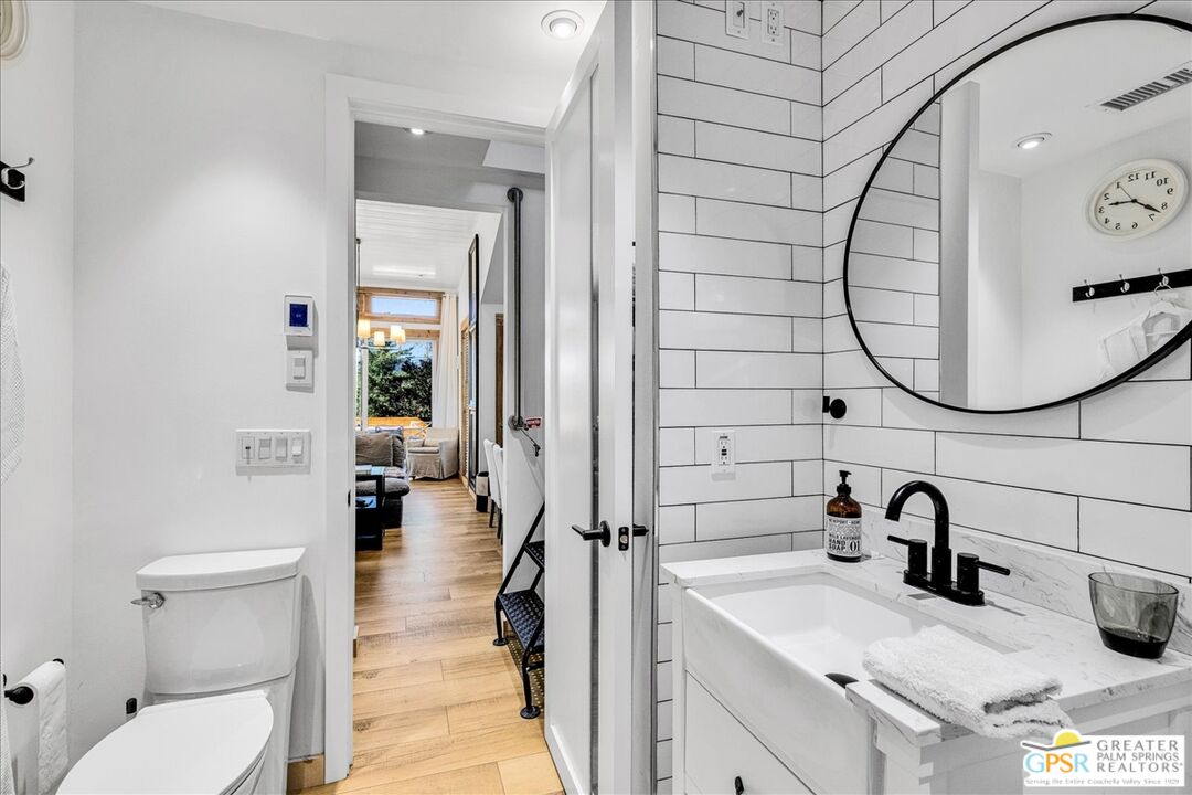 53065 Cedar Crest Dr