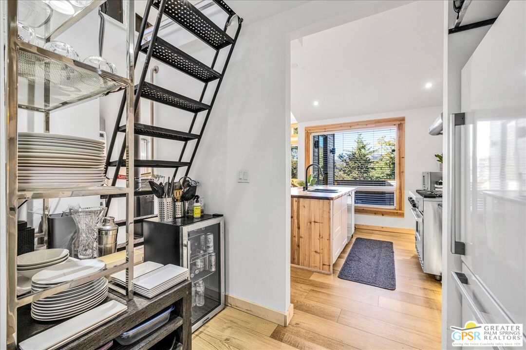 53065 Cedar Crest Dr