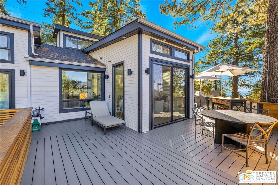 53065 Cedar Crest Dr