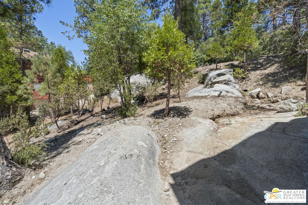 25291 E Cree Ln