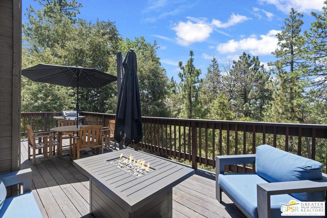 25291 E Cree Ln