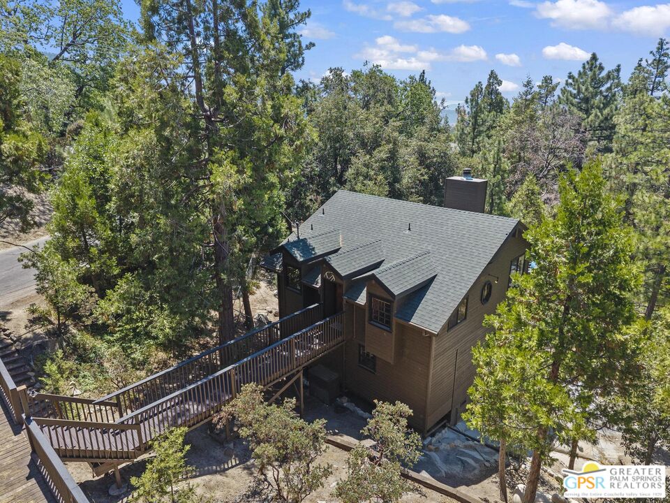 25291 E Cree Ln