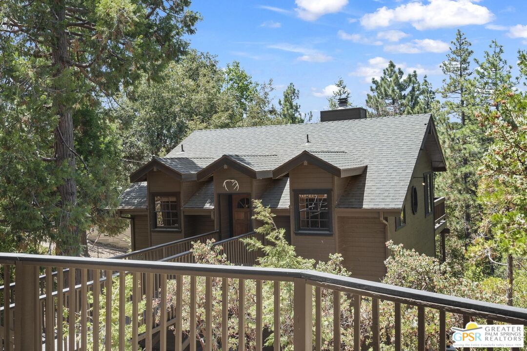 25291 E Cree Ln