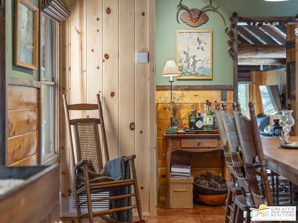 53241 Middle Ridge Dr