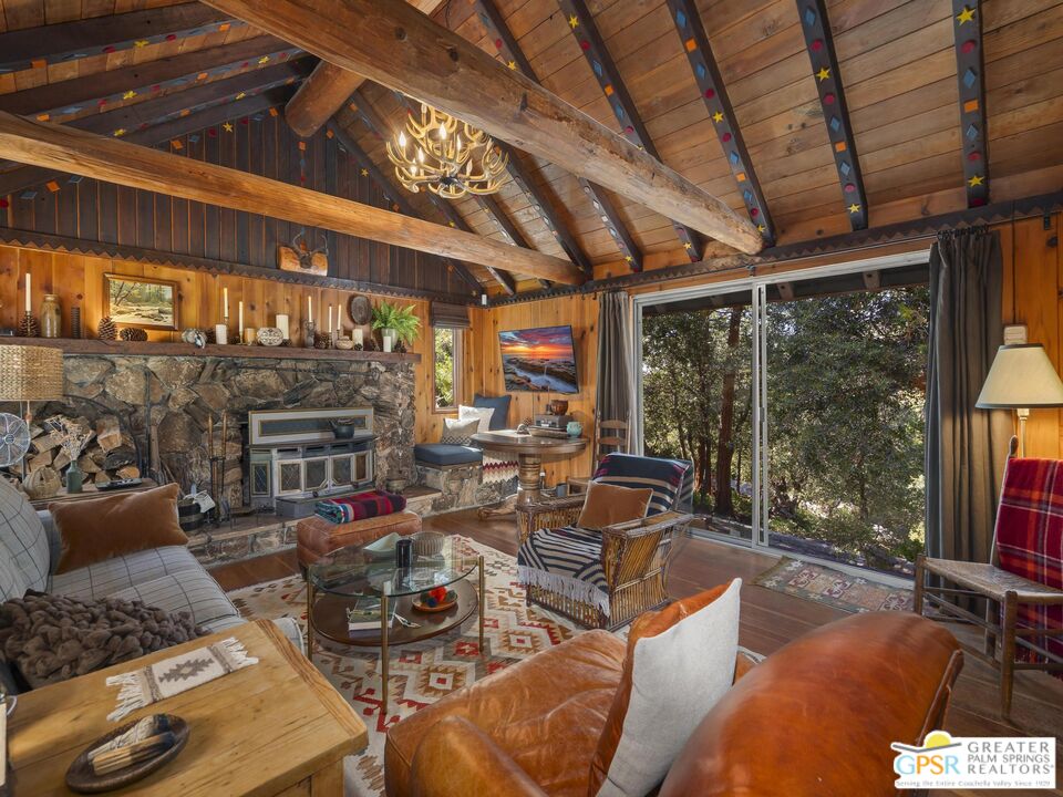 53241 Middle Ridge Dr