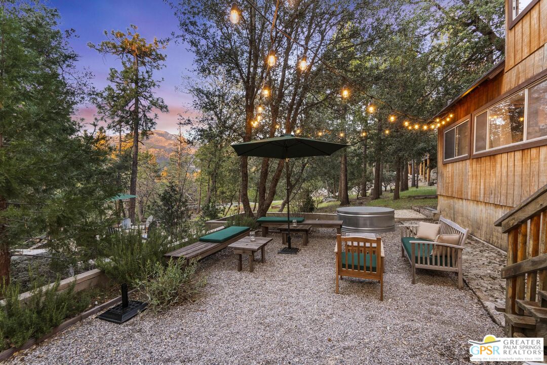 53241 Middle Ridge Dr