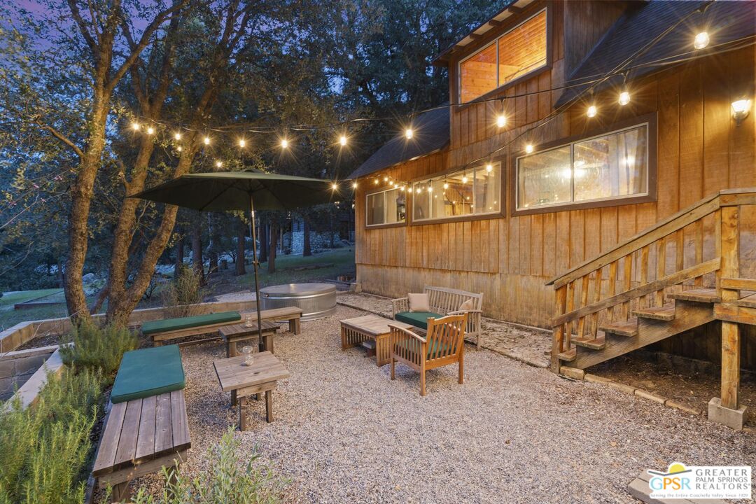 53241 Middle Ridge Dr