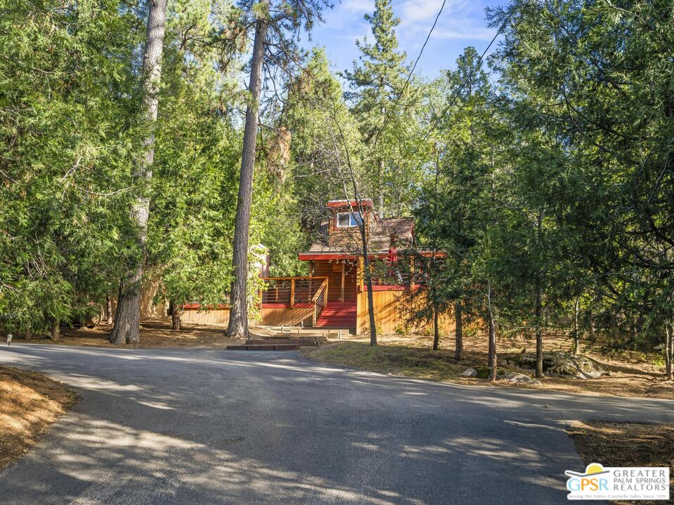 53325 Marian View Dr