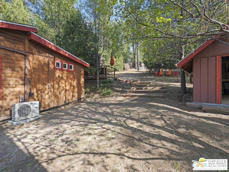 53325 Marian View Dr