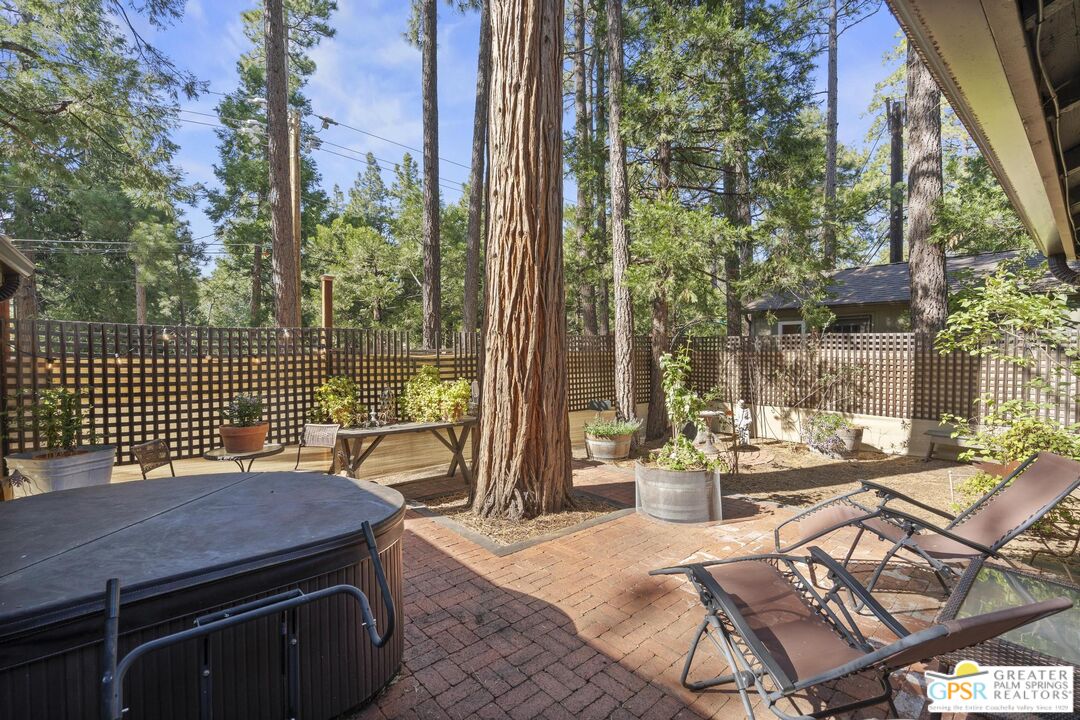 53555 Marian View Dr