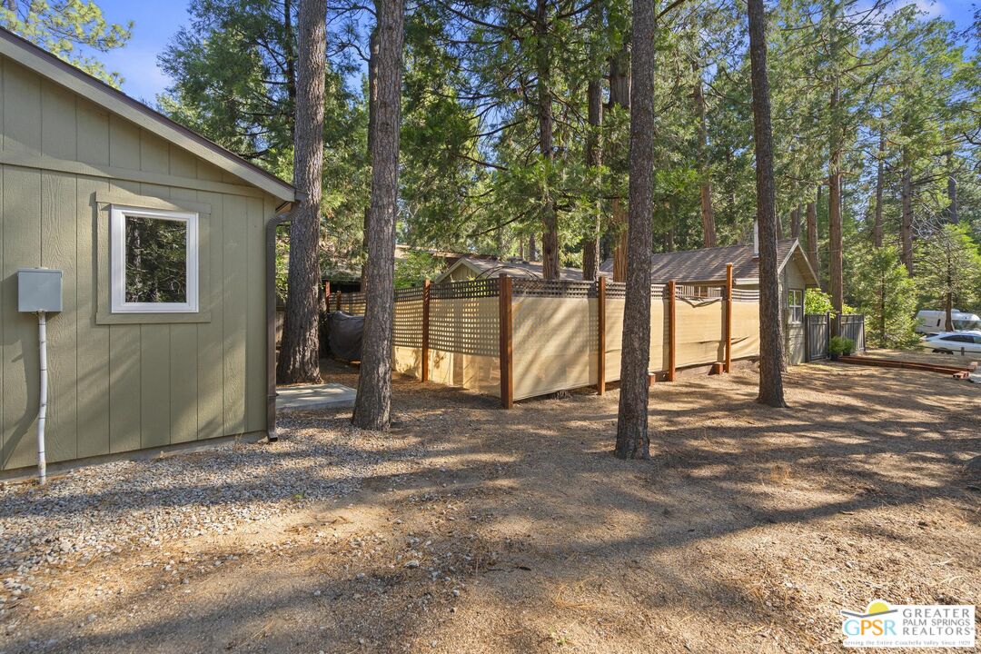 53555 Marian View Dr