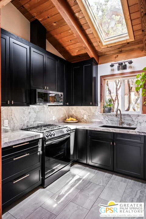 24750 Marion Ridge Dr
