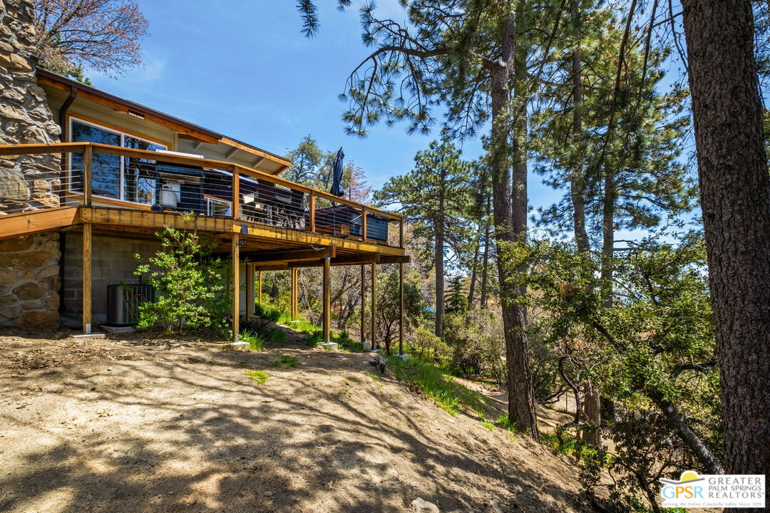 24750 Marion Ridge Dr