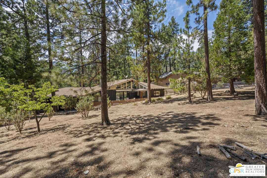 25226 Rim Rock Rd