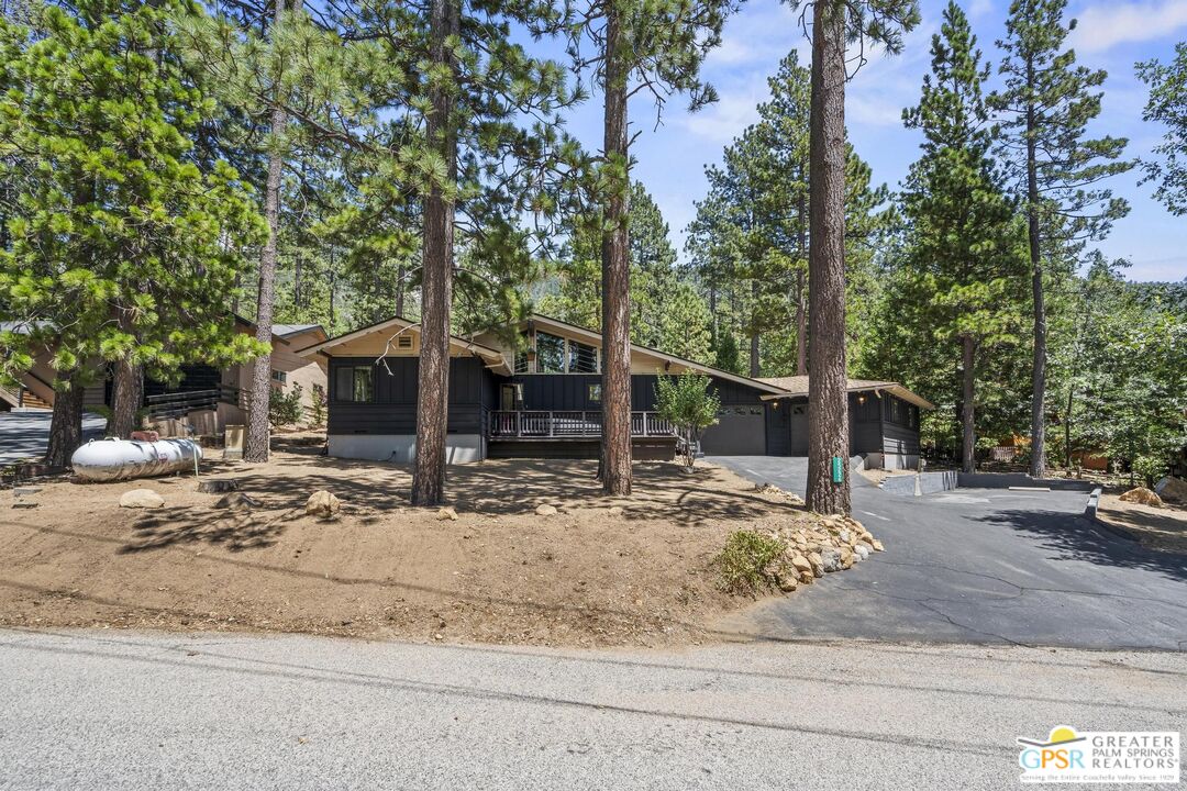 25226 Rim Rock Rd