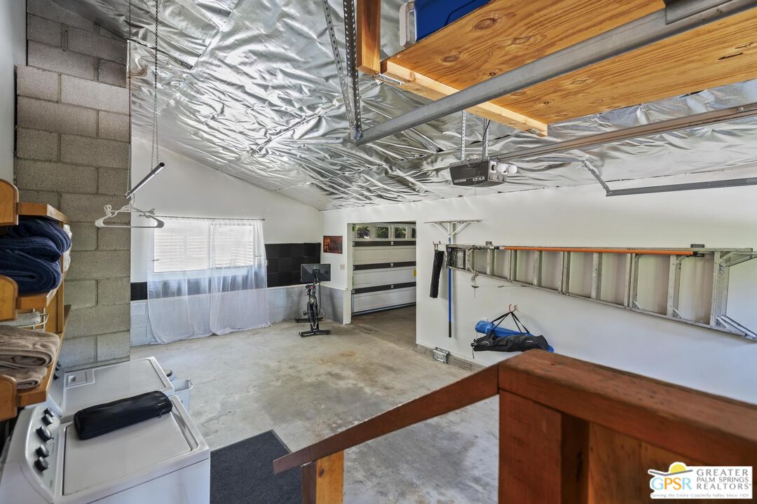 25226 Rim Rock Rd