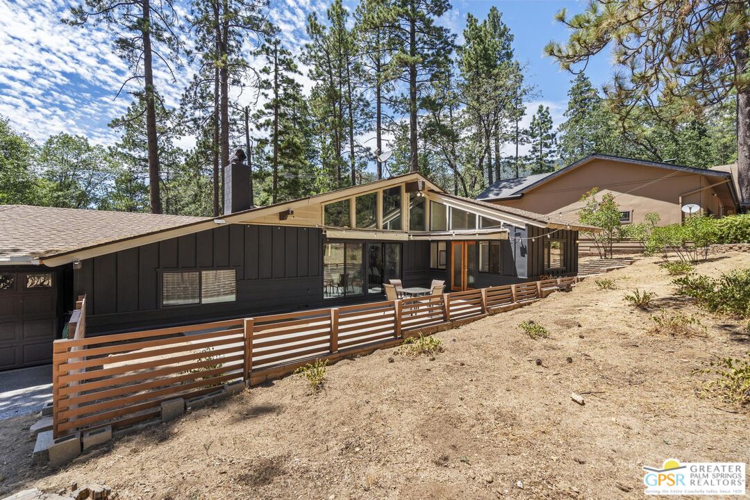 25226 Rim Rock Rd