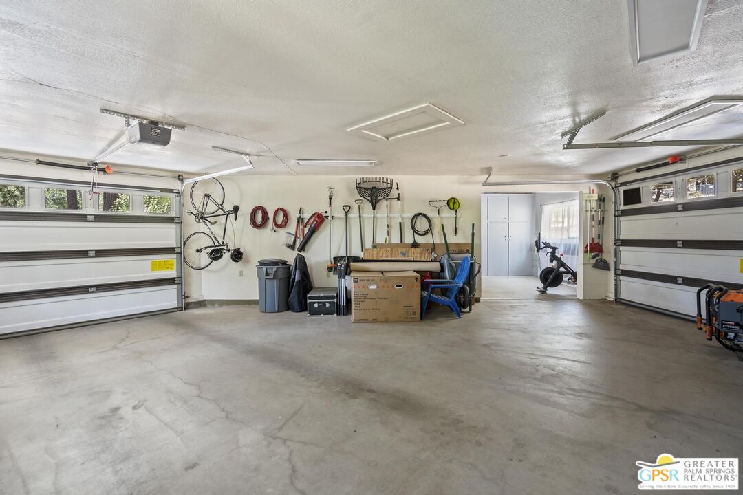 25226 Rim Rock Rd