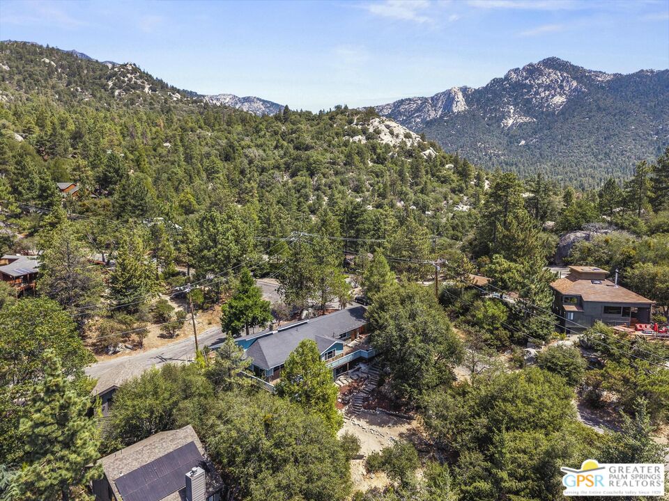 54171 Rockdale Dr