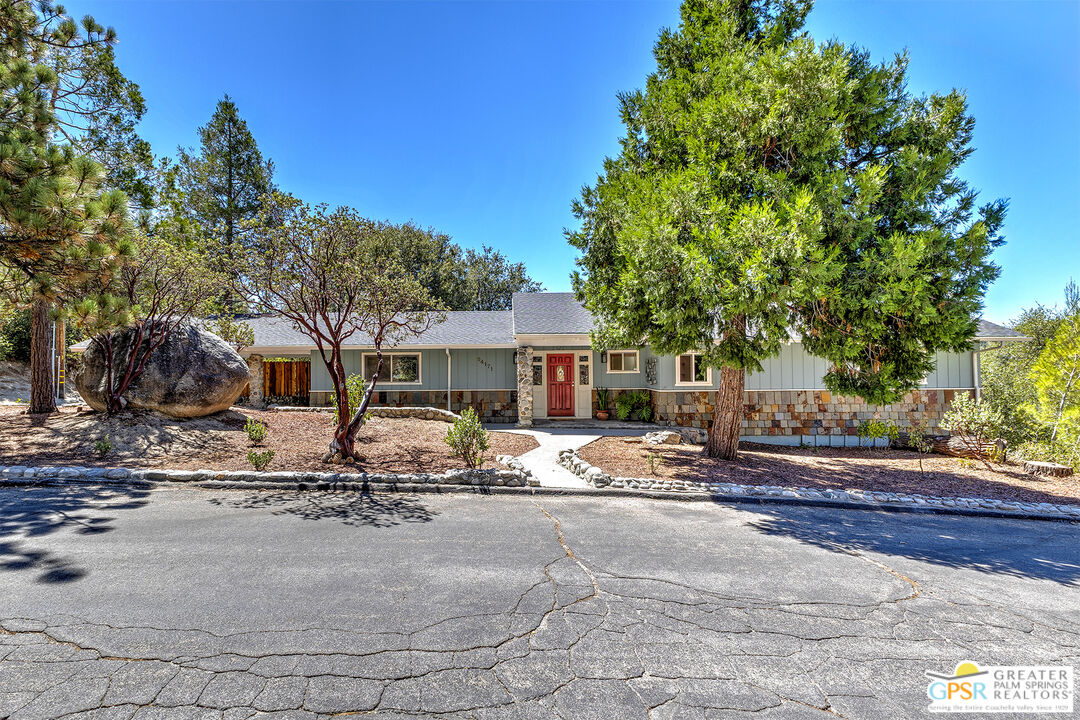 54171 Rockdale Dr