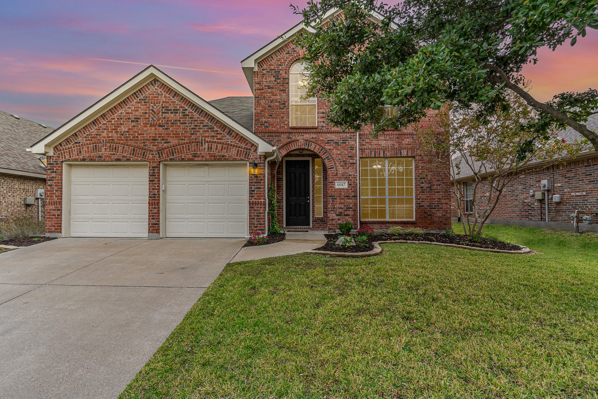 6017 Lakecrest Drive
