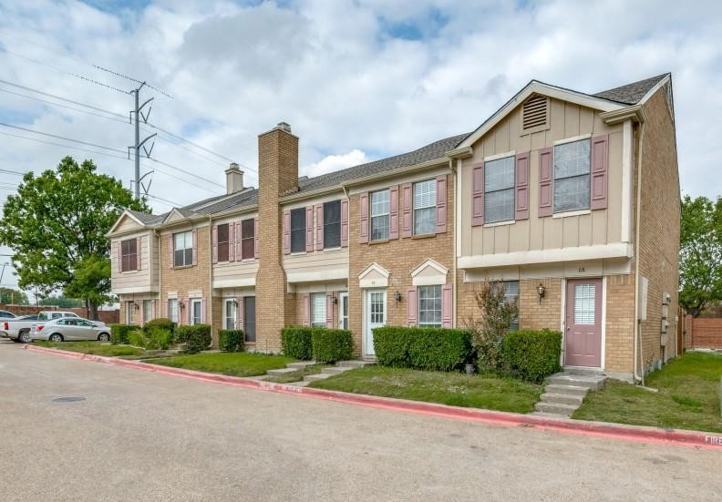 625 Carriagehouse Lane G-6