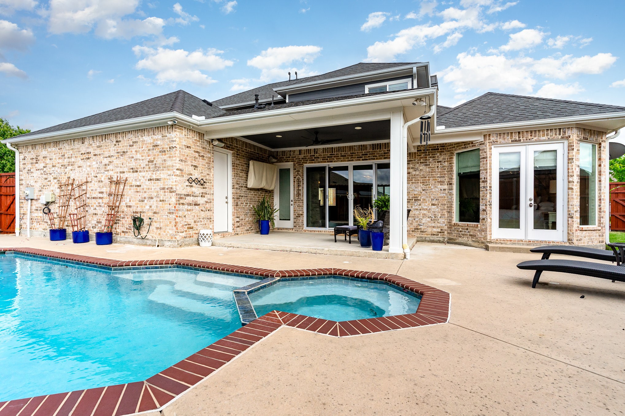 8413 Willowbrook Drive