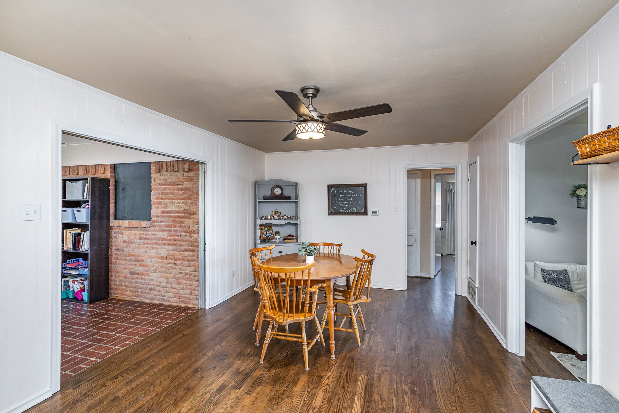 2813 Sanders Drive