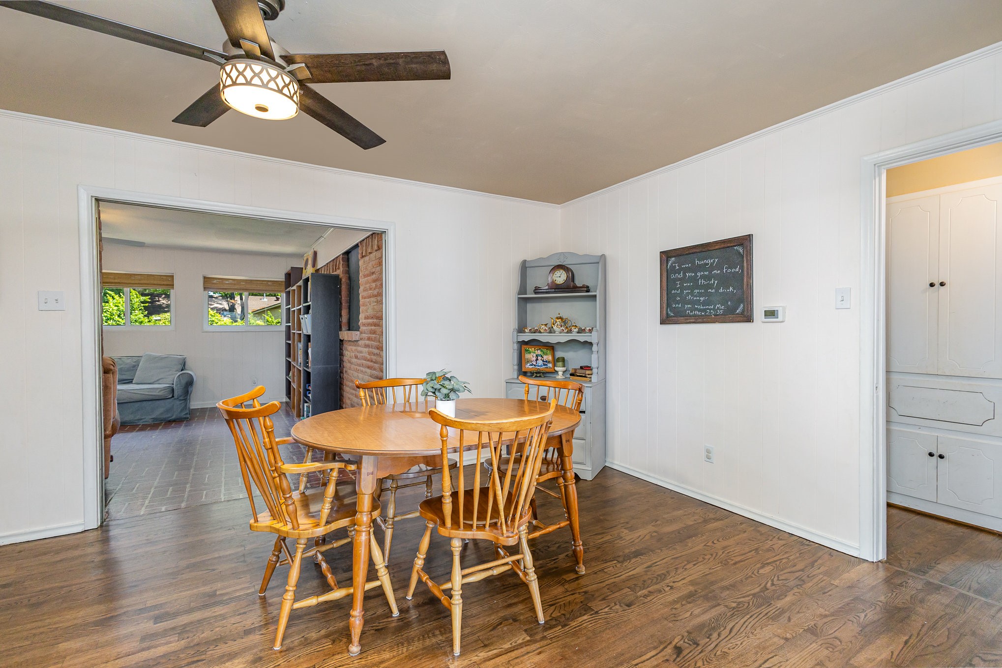 2813 Sanders Drive