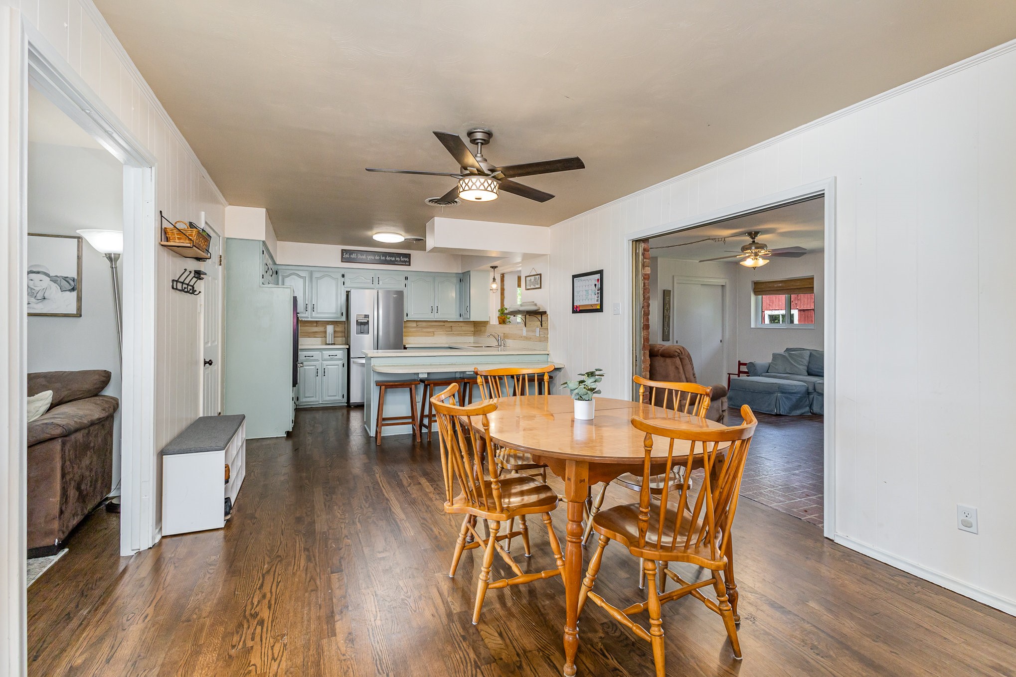 2813 Sanders Drive