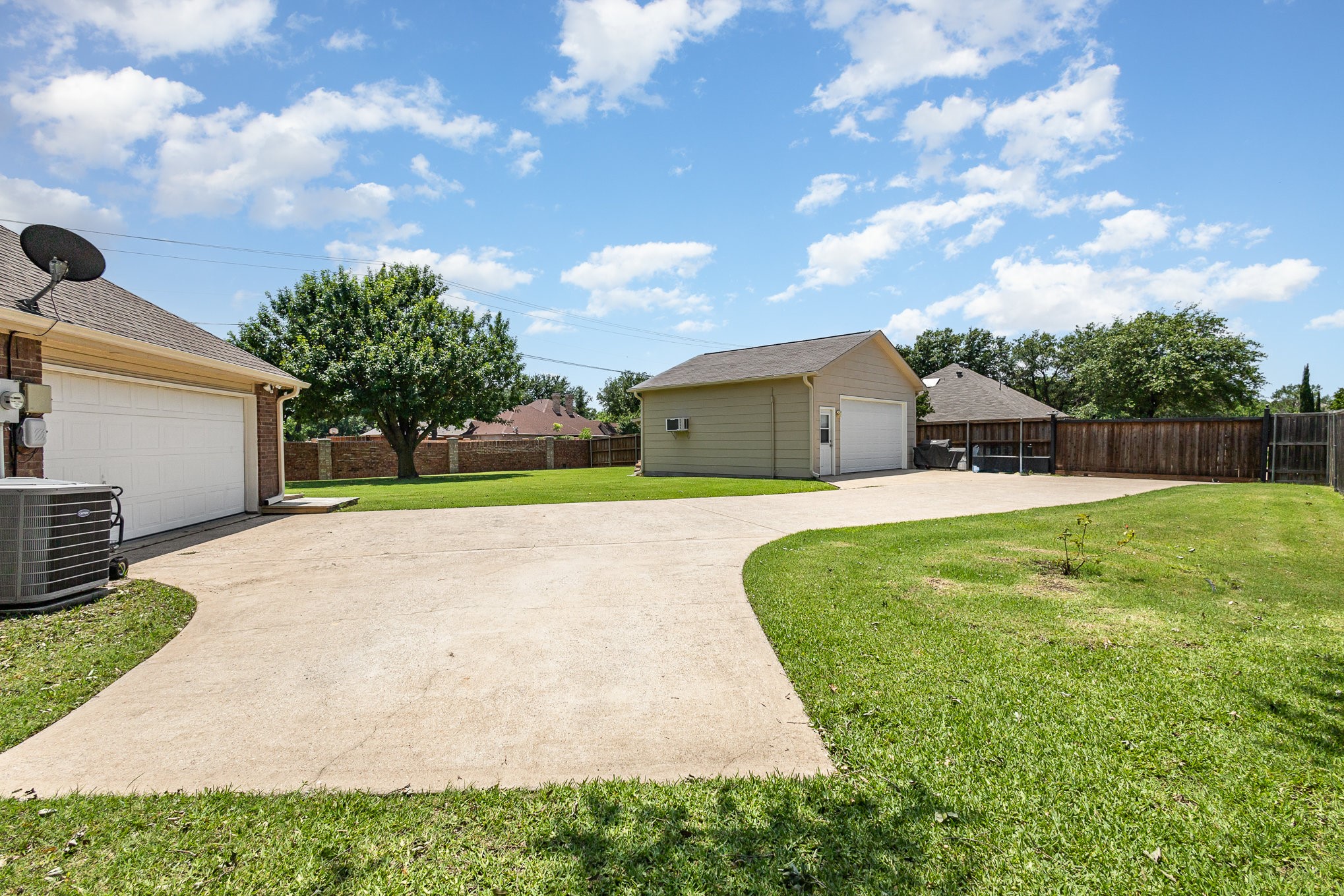 3305 Sunlight Drive