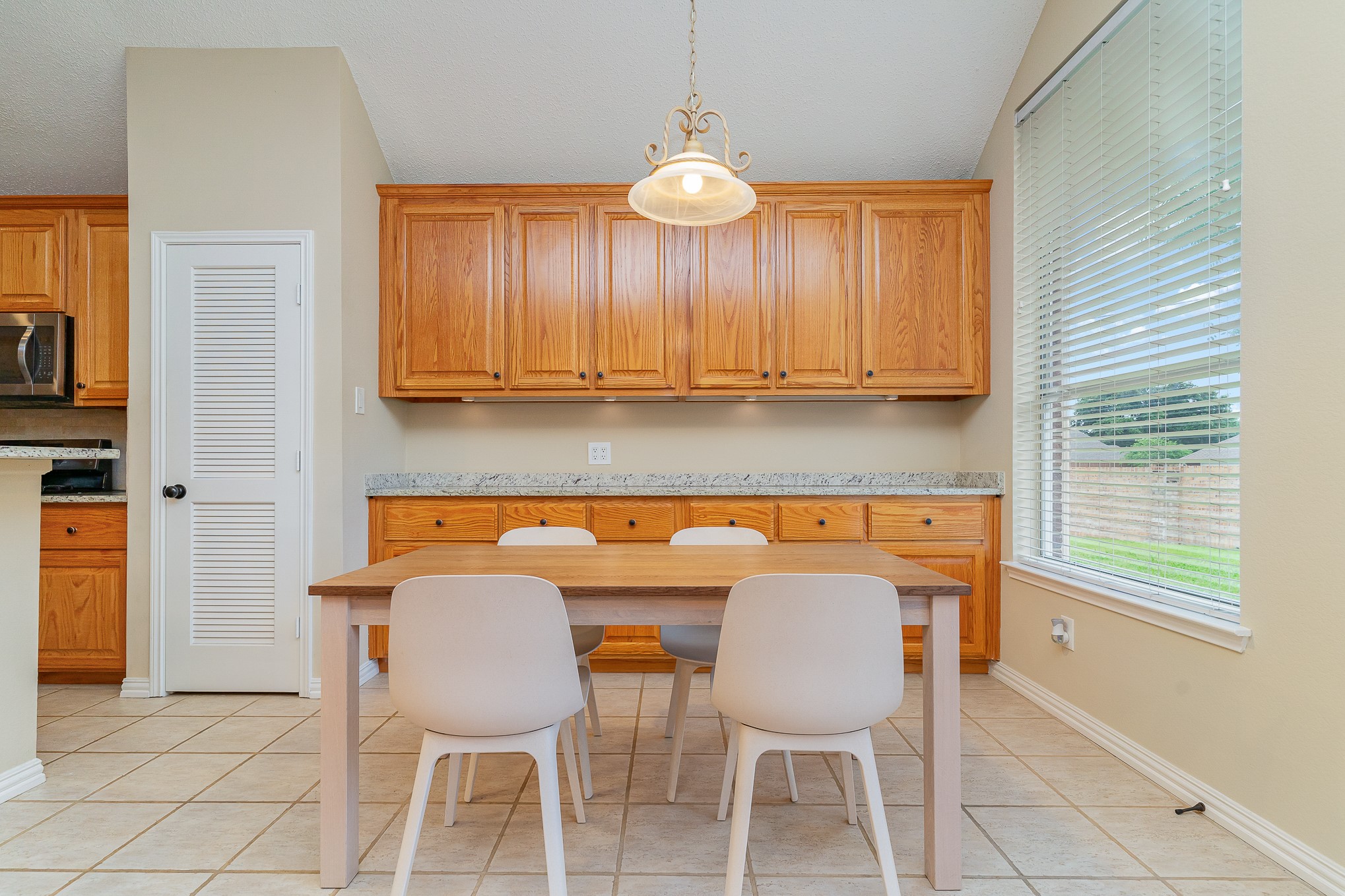 3305 Sunlight Drive