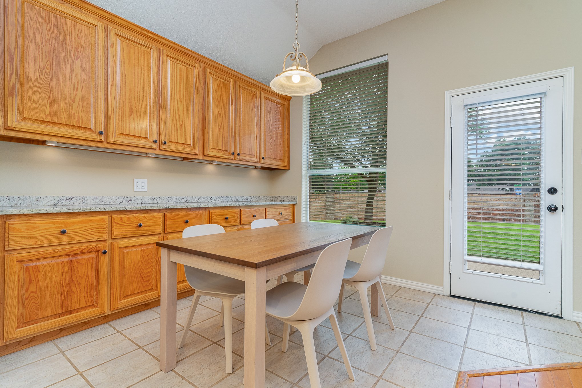 3305 Sunlight Drive