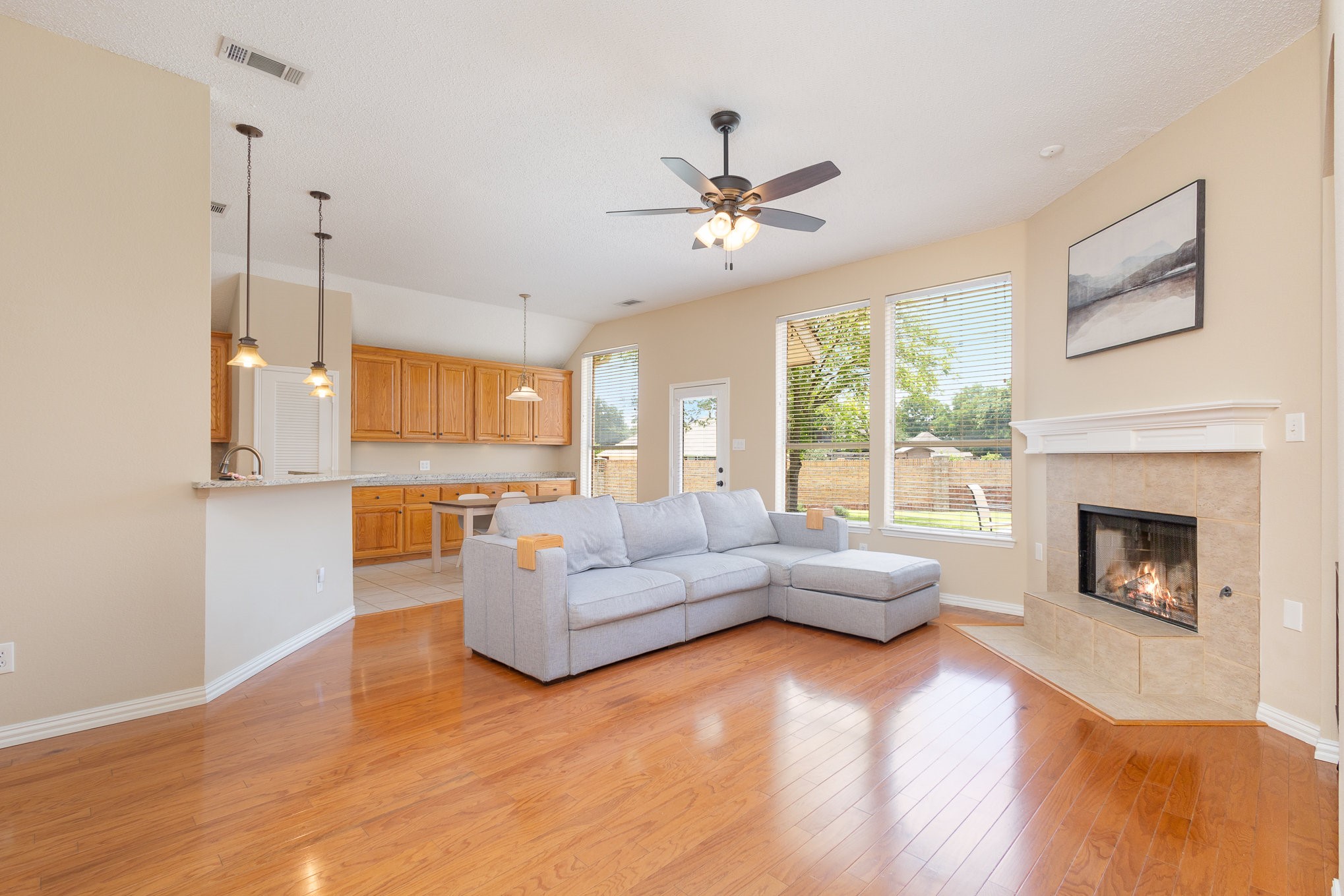 3305 Sunlight Drive