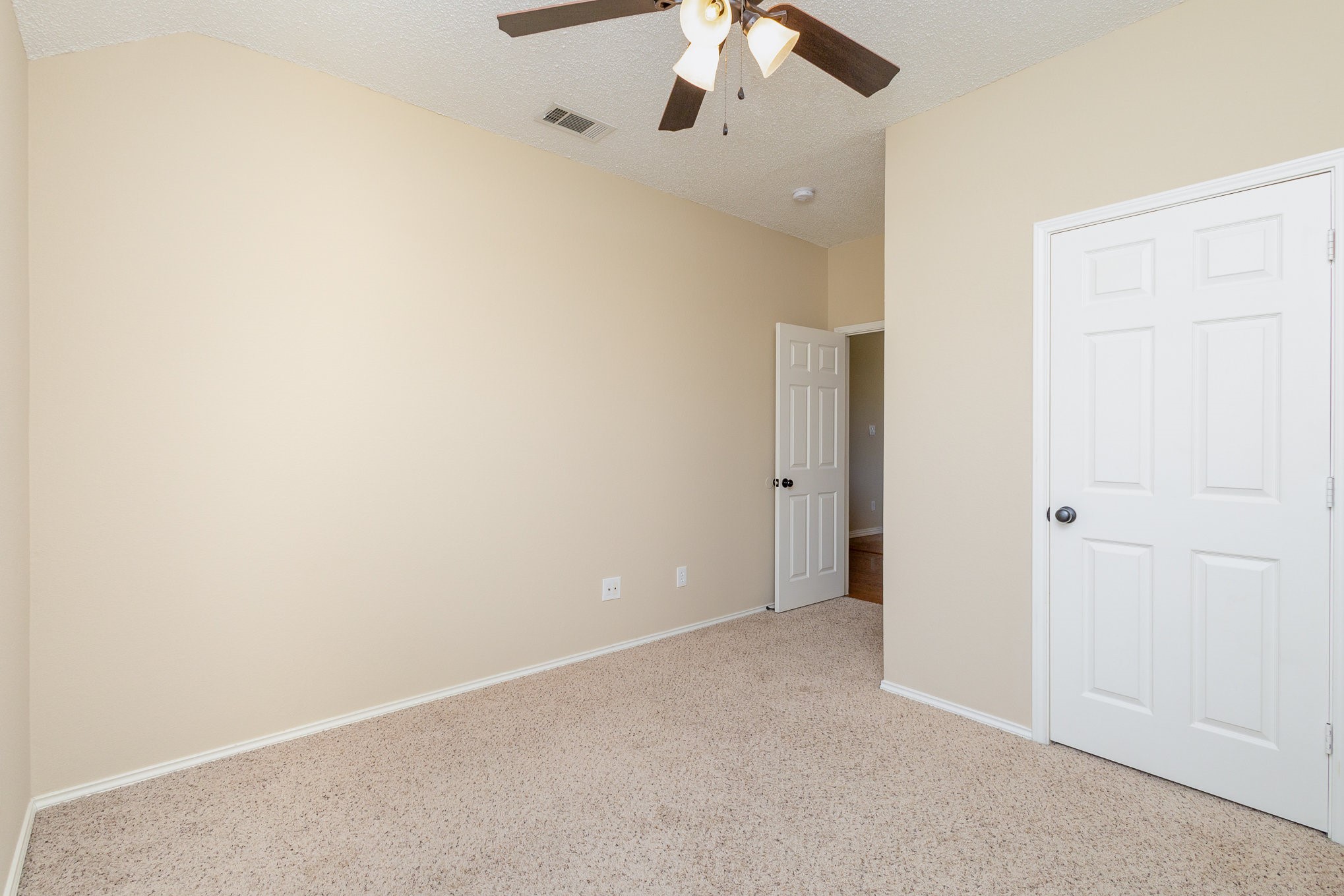 3305 Sunlight Drive