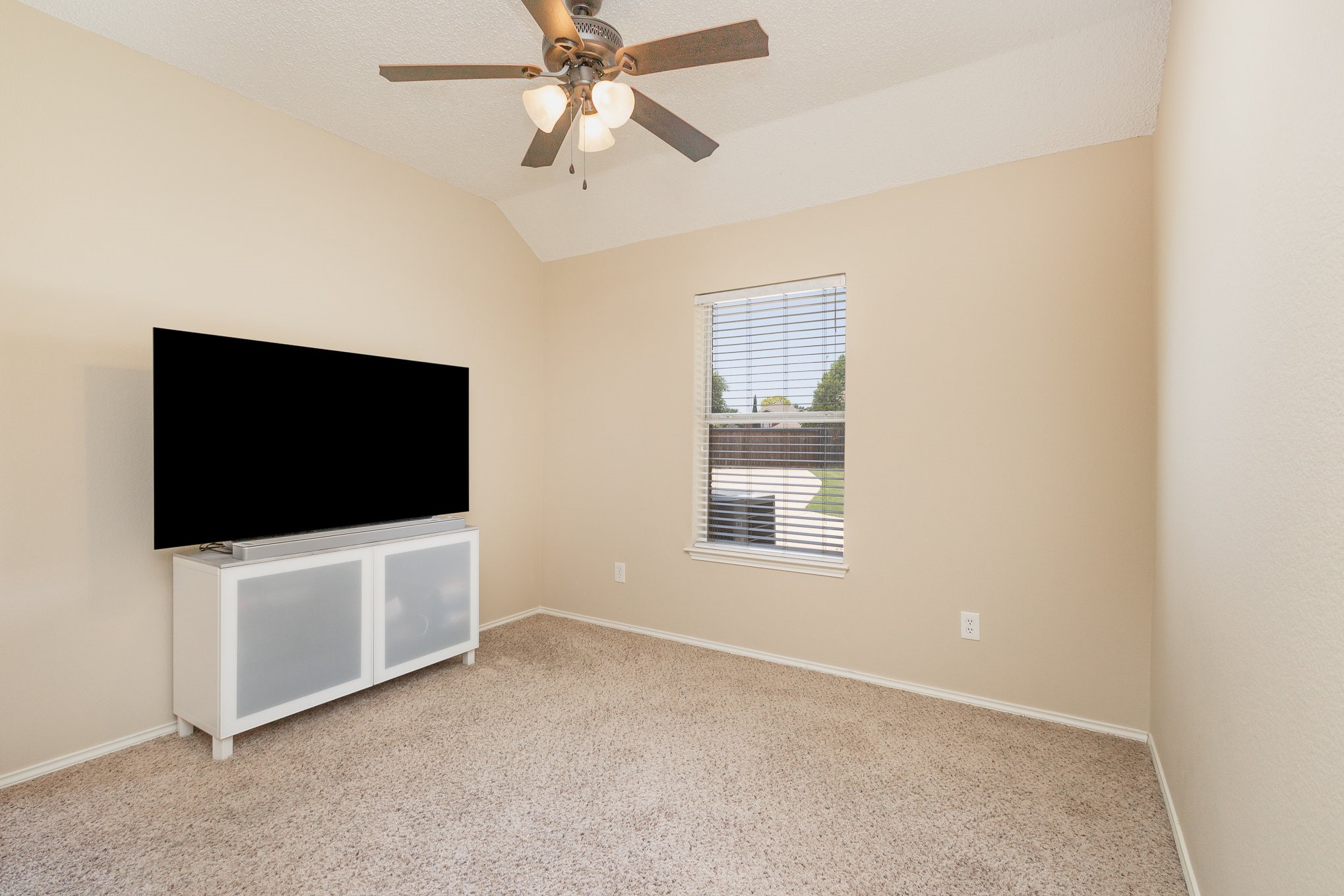3305 Sunlight Drive