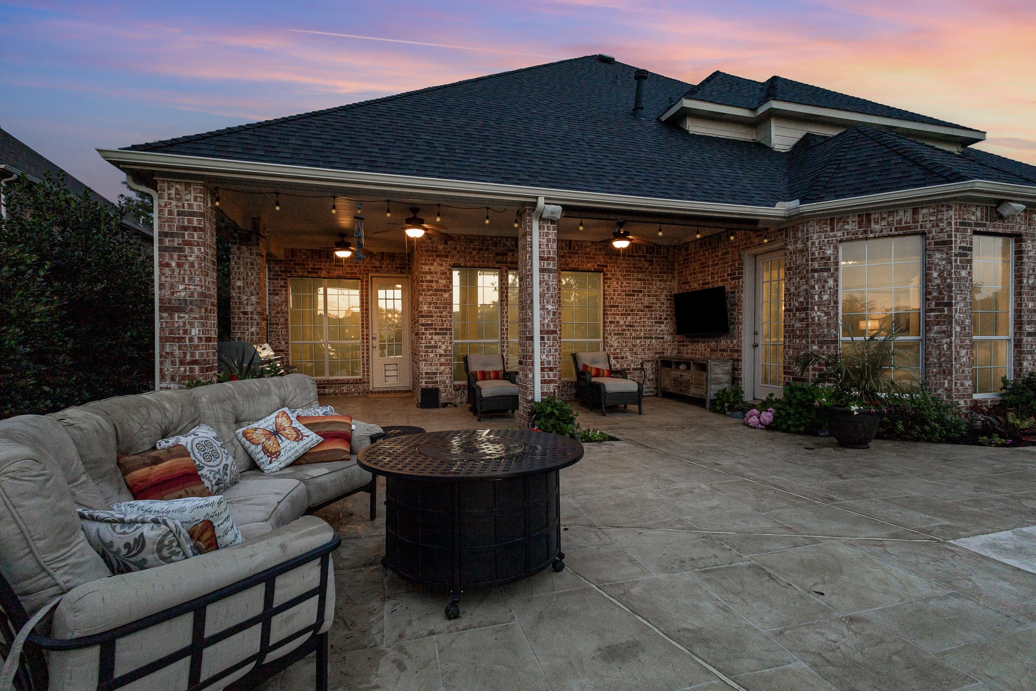 10213 Broadmoor Lane