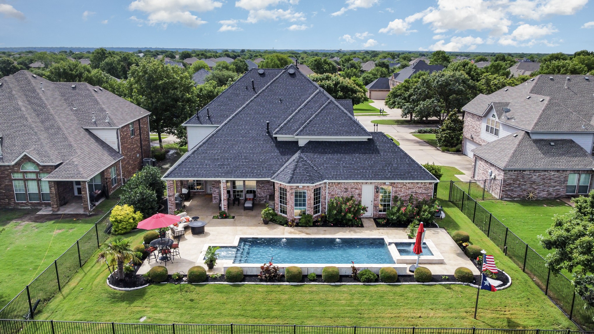 10213 Broadmoor Lane