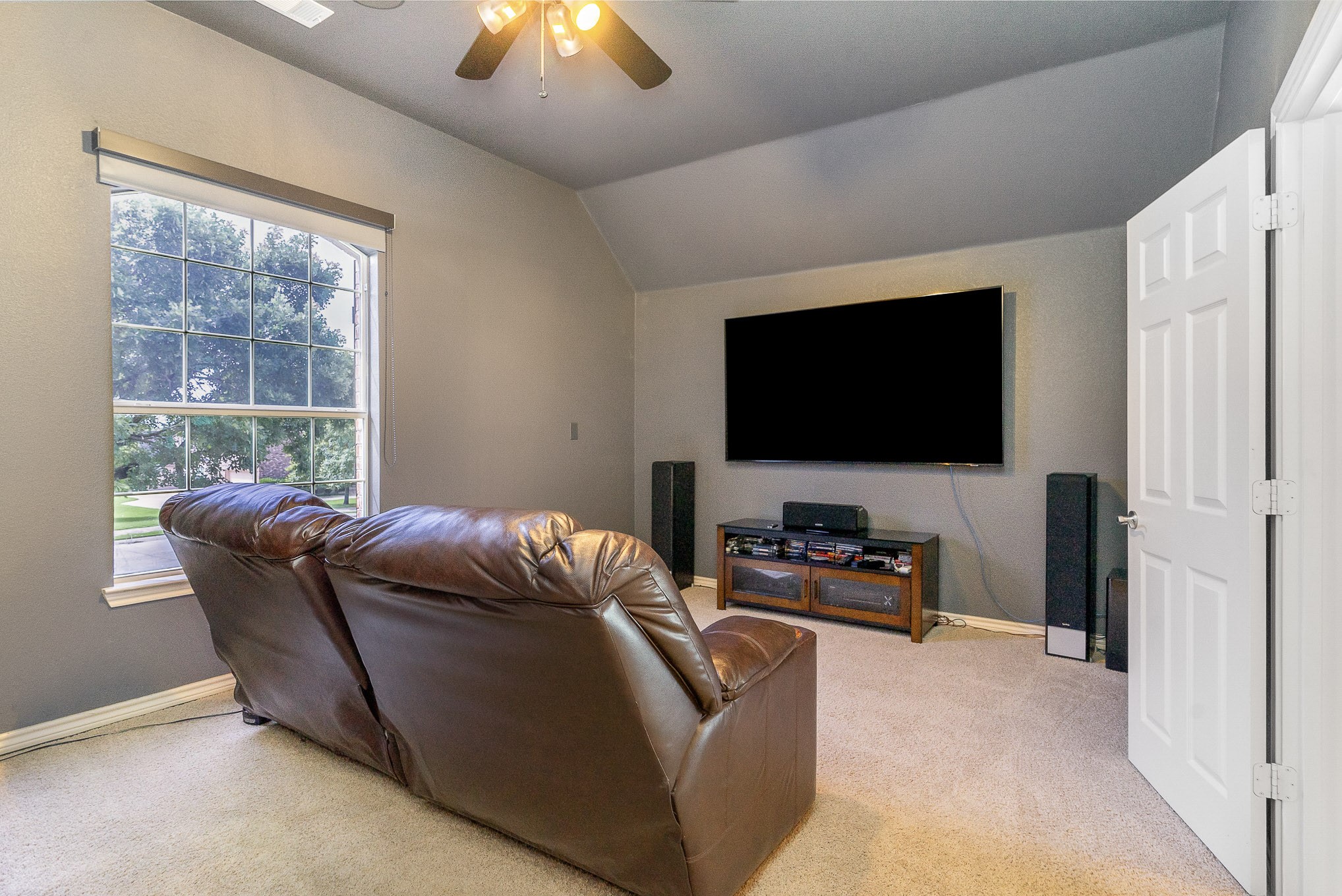 10213 Broadmoor Lane